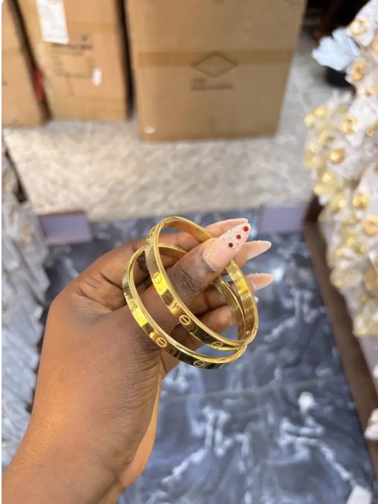 Buy Gold Cartier bracelet in Bonny Island
